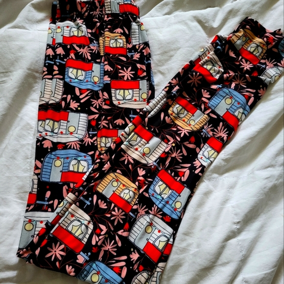 Posh Gal Leggings size 2-10 brand new - Picture 1 of 2